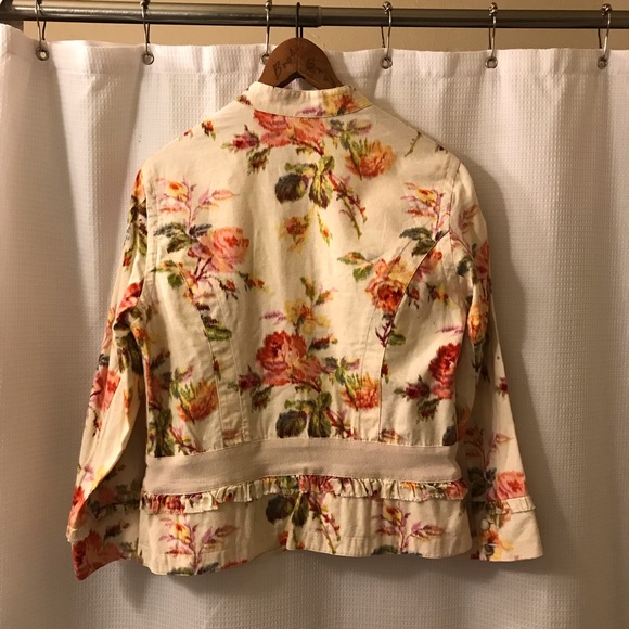Elevenses Floral Jacket - Picture 2 of 4
